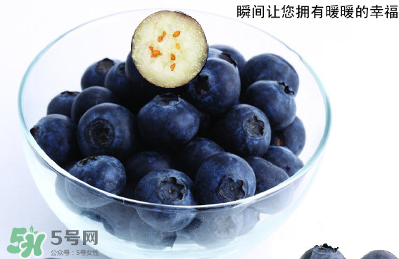 藍莓是什么顏色？藍莓泡水什么顏色？