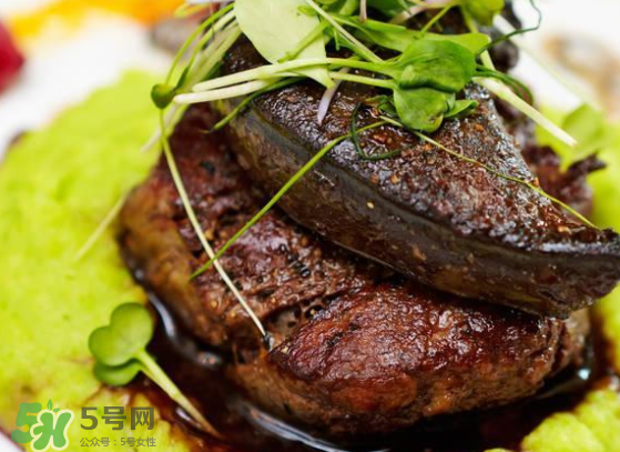 藍莓和牛肉能一起吃嗎？藍莓和牛肉會過敏嗎？