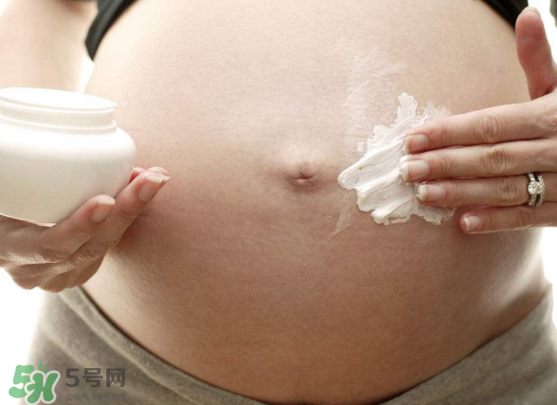 妊娠紋怎么長在大腿上了？妊娠紋會不會長在大腿上？