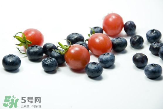 藍莓和番茄能一起吃嗎？藍莓和西紅柿能一起吃嗎？