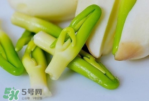蓮子心是堿性還是酸性？蓮子心什么時候喝好