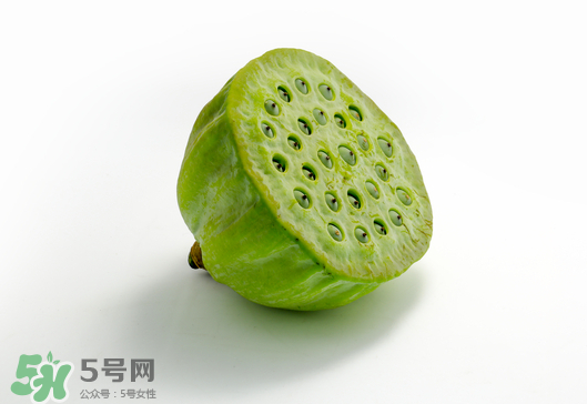 蓮蓬不能和什么同吃？蓮蓬和什么相克？