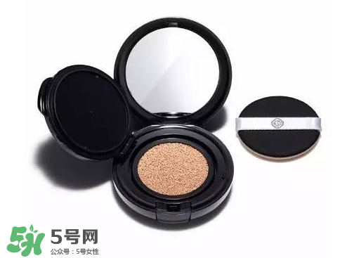 dior迪奧鎖妝氣墊多少錢(qián)？迪奧鎖妝氣墊上市時(shí)間