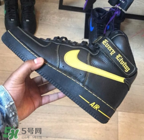 vlone與nike air force 1high聯名款運動鞋配色有哪幾種？