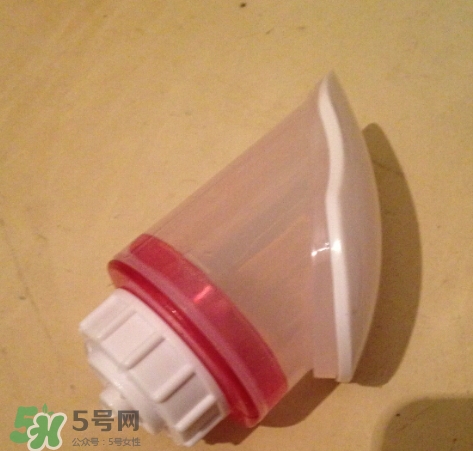 松下蒸臉器和金稻哪個(gè)好？松下蒸臉器和金稻蒸臉器對(duì)比