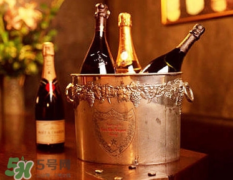 香檳是酒嗎？香檳是什么酒？
