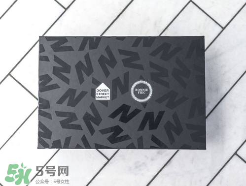 new balance 574s三方聯(lián)名運動鞋什么時候發(fā)售？