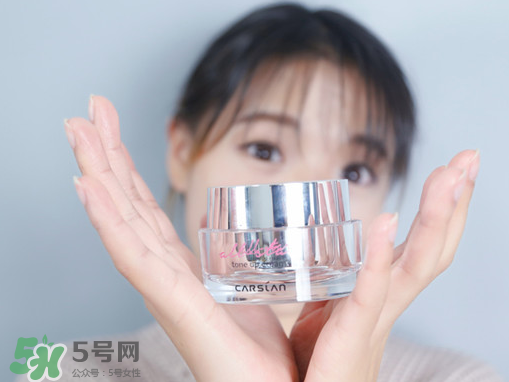 瑪麗黛佳和卡姿蘭素顏霜哪個好？有什么區別？