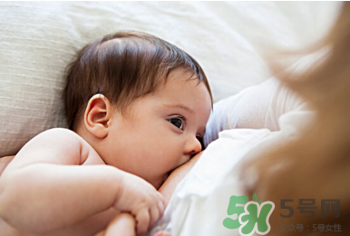 新生兒吃母乳會(huì)撐到嗎？新生兒吃母乳會(huì)吃撐嗎？