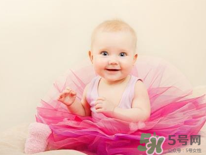 新生兒吃母乳會(huì)撐到嗎？新生兒吃母乳會(huì)吃撐嗎？