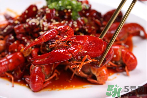 麻辣小龍蝦熱量高嗎？吃麻辣小龍蝦會胖嗎？