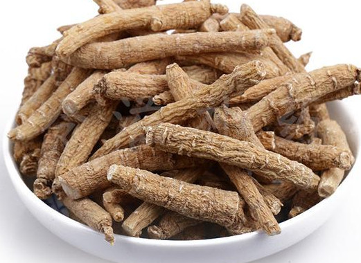 黑枸杞能和西洋參一起泡水喝嗎？黑枸杞和西洋參泡水喝的功效
