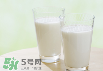 嬰兒奶粉老人能喝嗎？老人能不能喝嬰兒奶粉？