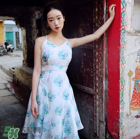 8月份去三亞穿什么？八月份去三亞穿什么衣服？