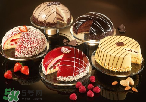 寶寶愛(ài)吃甜食智力會(huì)下降嗎？?jī)和瘣?ài)吃糖會(huì)影響智力嗎？