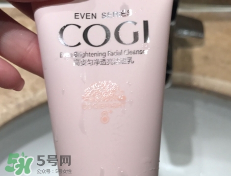高姿防曬霜怎么樣？高姿防曬霜適合年齡