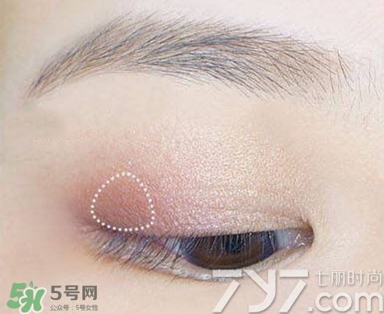nars吉隆坡眼影怎么畫？nars吉隆坡雙色眼影畫法圖解
