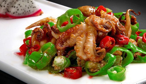 八爪魚(yú)是海鮮嗎？八爪魚(yú)是發(fā)物嗎