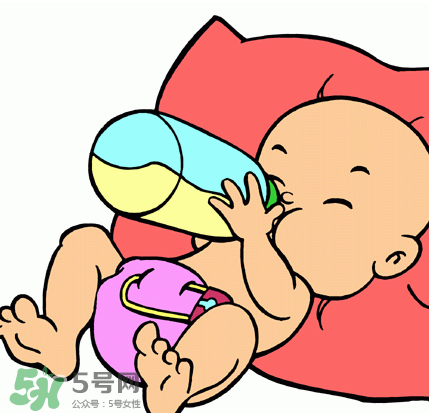 嬰兒吐奶有黃水怎么辦？嬰兒吐奶會(huì)吐黃水嗎？