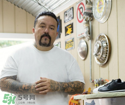 mister cartoon與nike cortez45周年聯名鞋子多少錢？