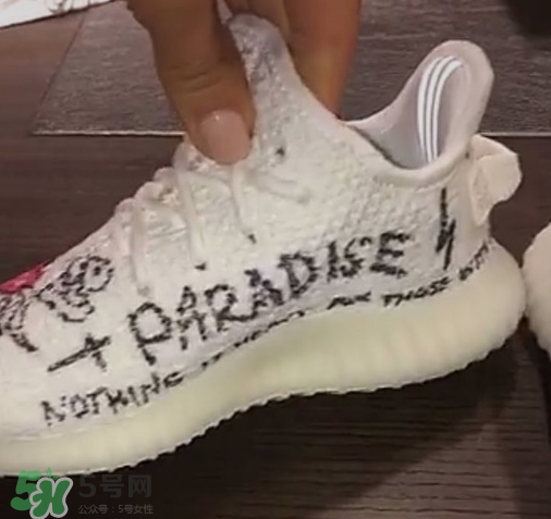 adidas yeezy 350 boost v2兒童定制版在哪買_怎么買？