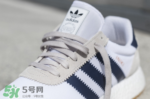 adidas iniki runner多少錢？阿迪達(dá)斯復(fù)古跑鞋專柜價格