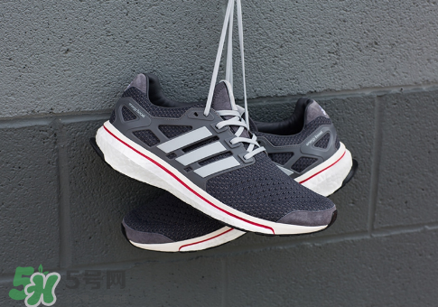adidas consortium run thru time pack多少錢？