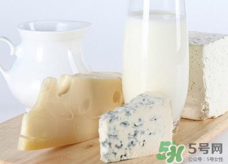 純牛奶什么時候喝最好？純牛奶哪個牌子好
