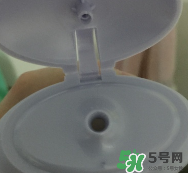 eve女性護理液粉色瓶和藍色瓶有什么區別？