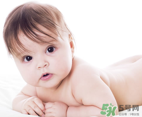 夏季濕疹怎么好的快？夏季濕疹和出汗有關(guān)系嗎？