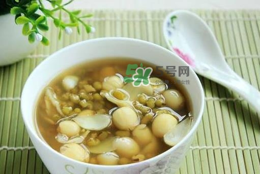 三伏天可以喝綠豆湯嗎？三伏天是喝綠豆湯還是喝生姜水？