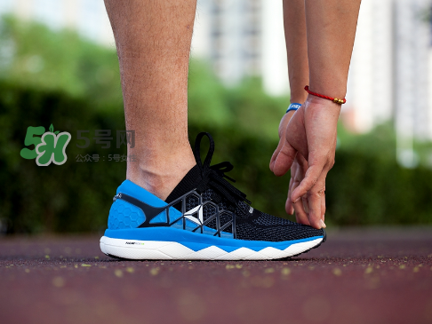 reebok floatride run腳感怎么樣？銳步floatride跑鞋測評