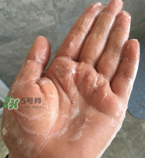 貝蜜清凈痘控油潔面啫喱怎么樣？貝蜜清祛痘控油潔面啫喱好用嗎？