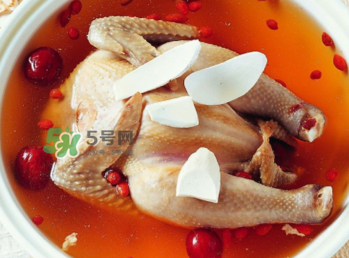 三伏天能吃鴨肉嗎？三伏天鴨肉燉什么好？