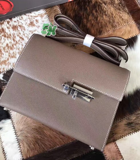 hermes verrou真假怎么看？愛馬仕插銷包真假鑒定