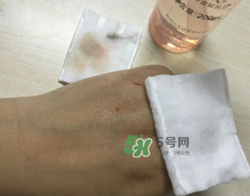 蝶妝卸妝油怎么樣？蝶妝卸妝油好用嗎？