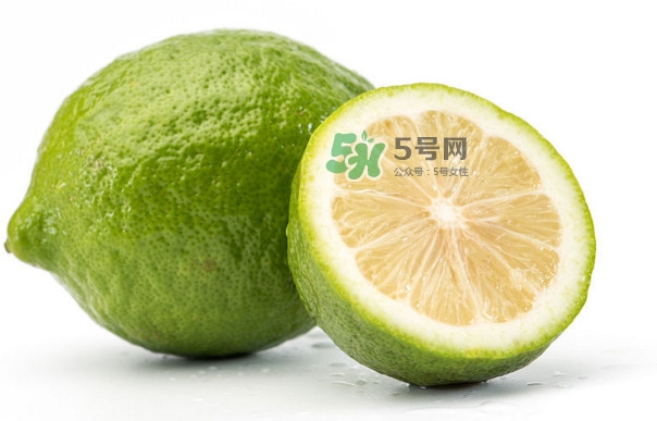 青檸檬可以直接吃嗎？青檸檬可以用開水泡嗎