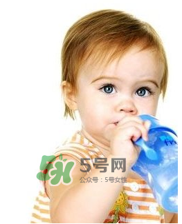 寶寶脫水怎么補水？寶寶脫水怎么辦？