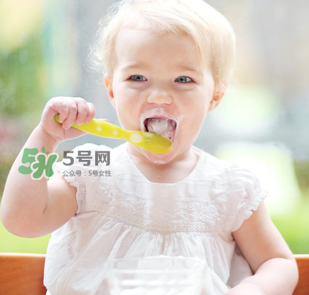 兒童多大可以吃鹽？兒童吃鹽的注意事項