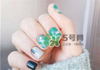 美甲片對指甲好不好?美甲片的優(yōu)點(diǎn)