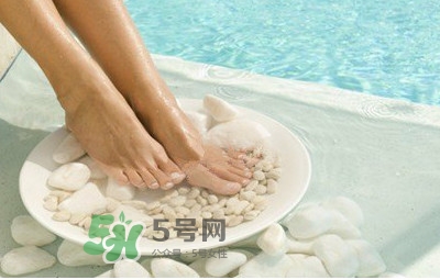 醋泡腳可以天天泡嗎？醋泡腳可以反復用嗎