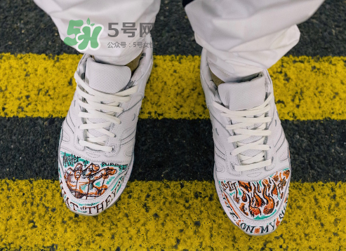 saucony與tblake聯名涂鴉小白鞋怎么買_在哪買？