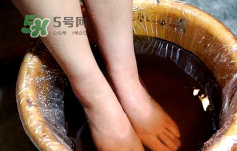 長(zhǎng)期用花椒水泡腳好嗎？花椒水可以天天泡腳嗎