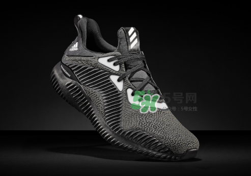 adidas alphabounce reflective阿爾法小椰子跑鞋夜光版多少錢？