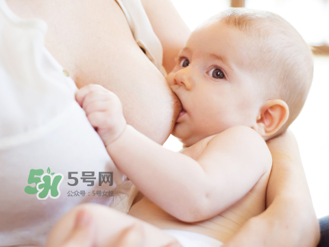 坐月子洗澡能搓澡嗎？坐月子洗澡注意事項