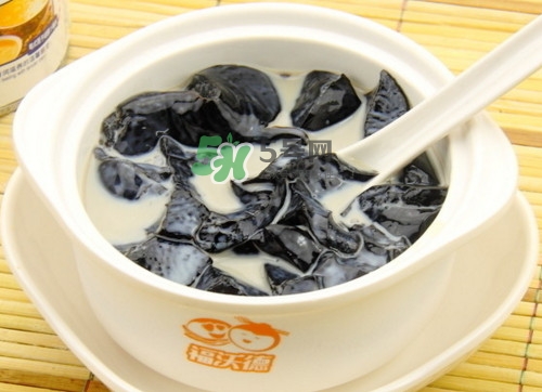 龜苓膏是發物嗎？龜苓膏怎么制作的