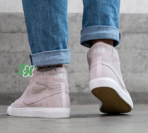 nike blazer mid粉色麂皮多少錢_在哪買？