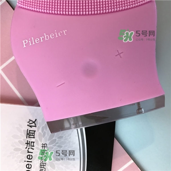德國(guó)Pilerbeier派樂(lè)蓓和露娜潔面儀哪個(gè)好？有什么區(qū)別？