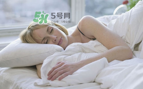 三伏天能曬被子嗎？三伏天曬被子好嗎？