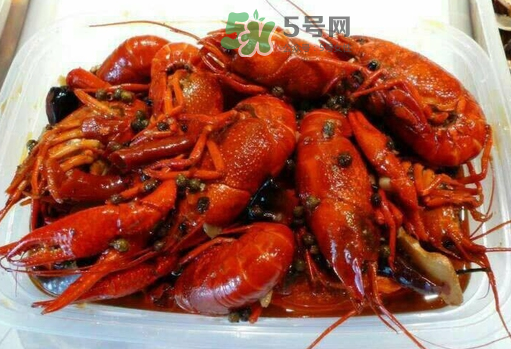 麻辣小龍蝦上火嗎？吃麻辣小龍蝦上火嗎？